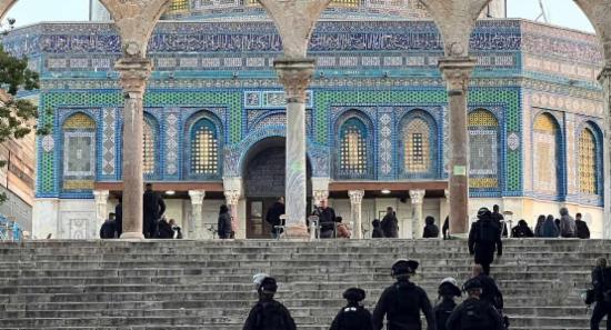 UN calls for restraint after violence at Al-Aqsa